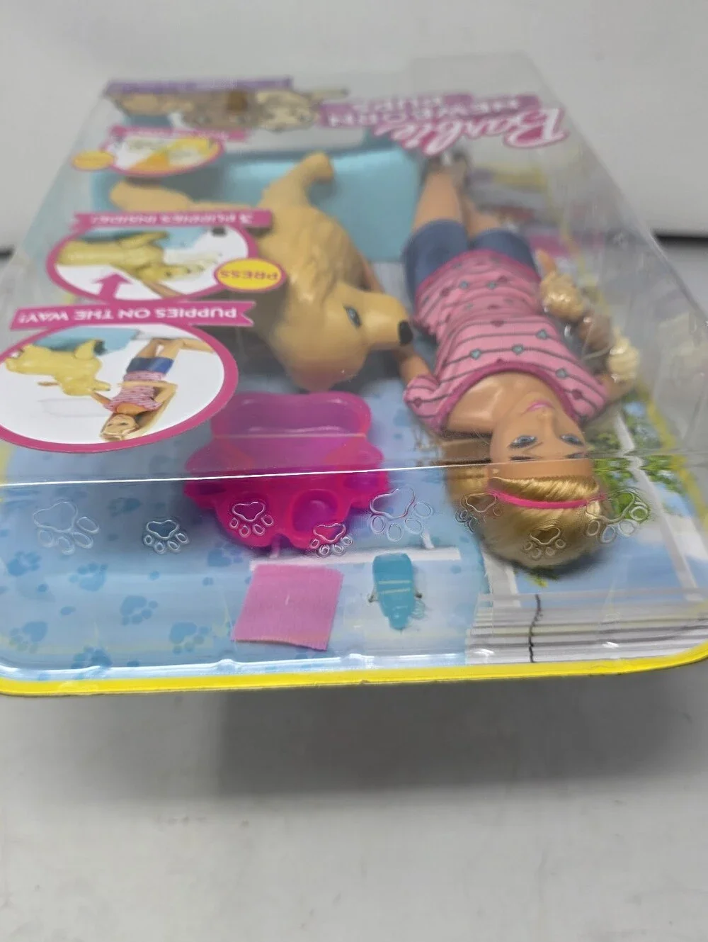Barbie Newborn Pups Puppies Doll and Play Set NEW In Box! Mattel Girls Toy